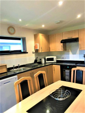 10 The Parklands - Cosy Bungalow in Cornwall